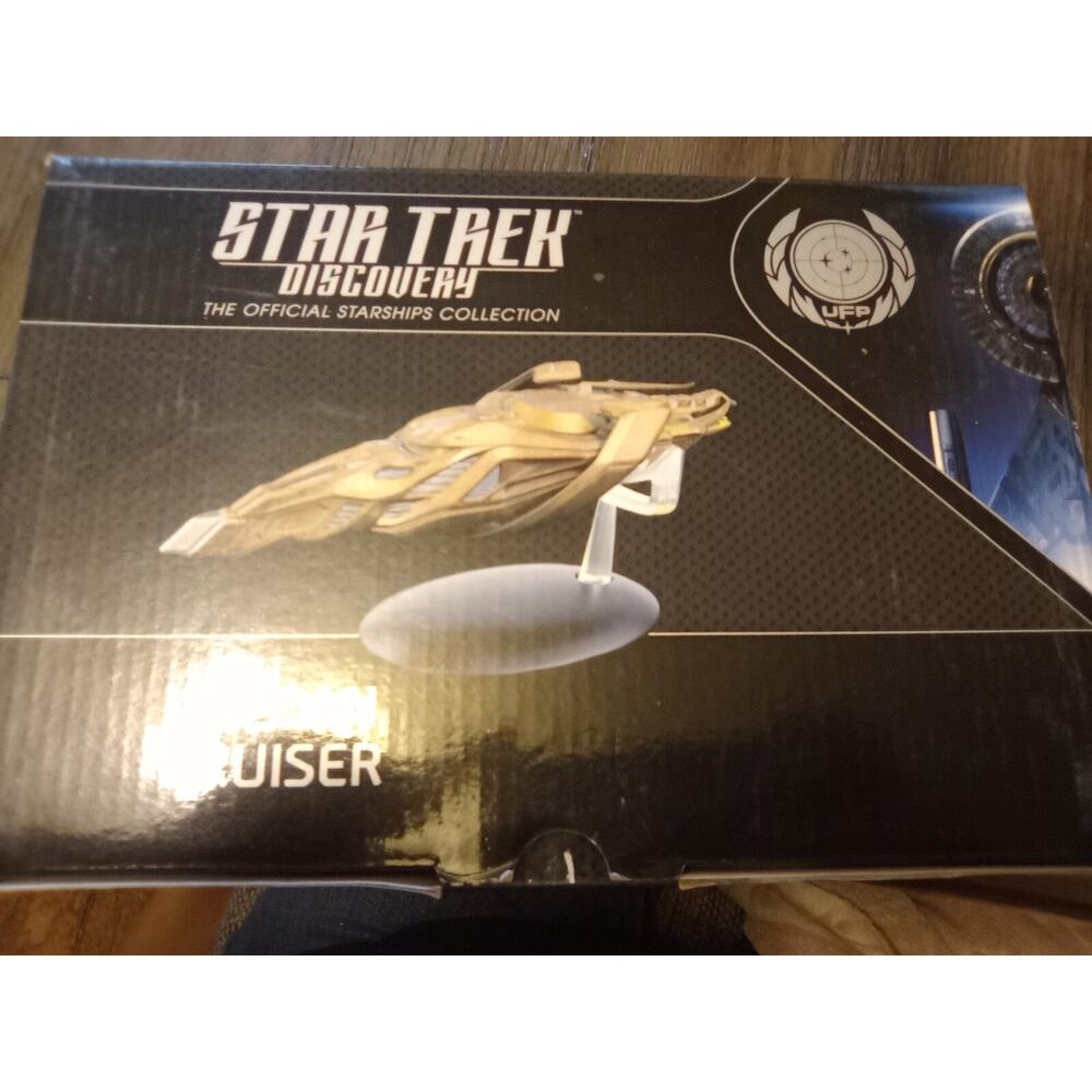 Star Trek Discovery starship Vulcan Cruiser Issue #6 with booklet Eaglemoss